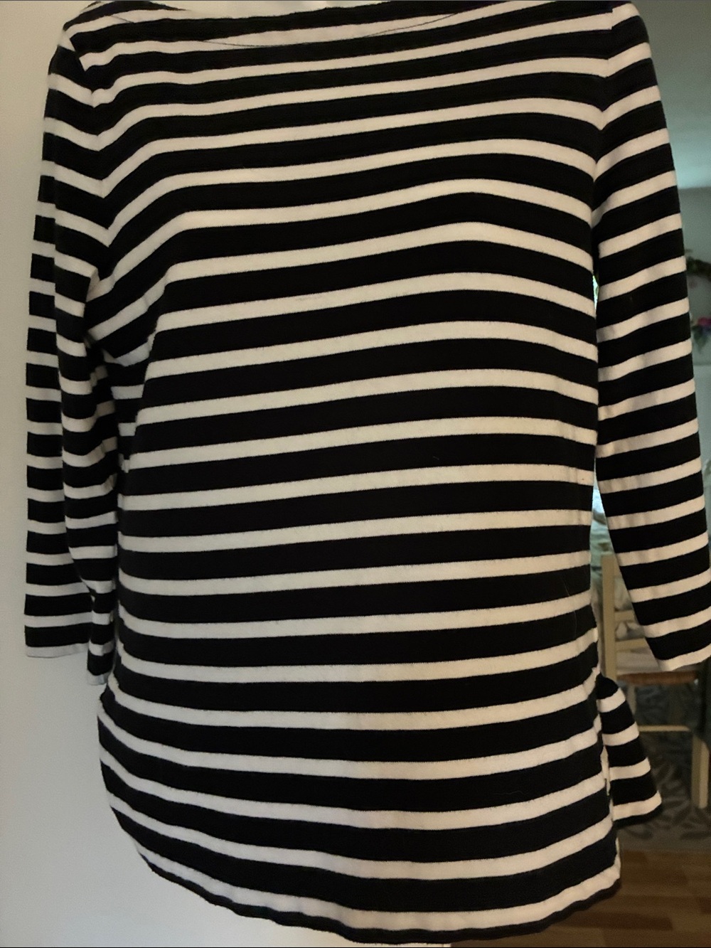 Brooke by Kate Spade Top Ruffles on Bottom  Back Casual and Beach Look  Size M